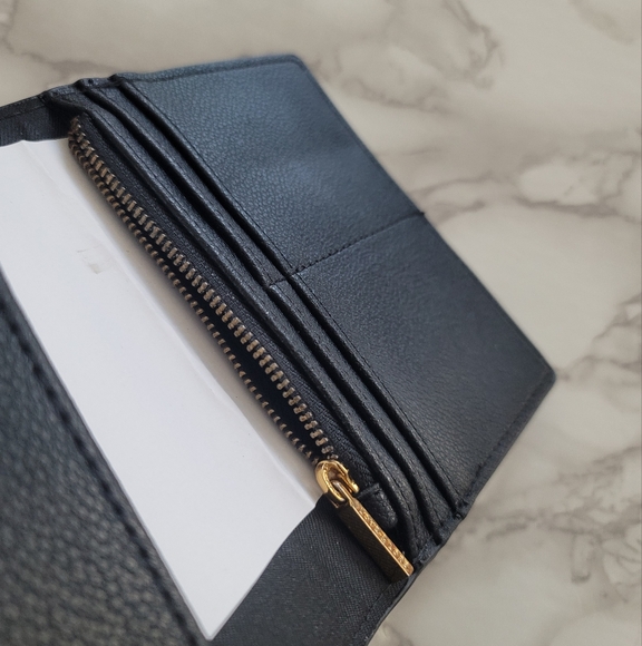 NEW Love & Lore Passport Cover Wallet - Picture 8 of 8